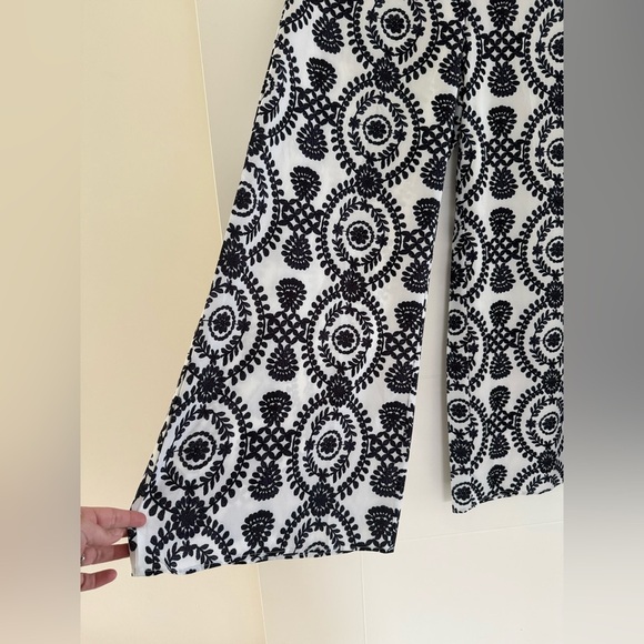 SHEIN Black & White Wide Leg Pant, size large. - Picture 5 of 12